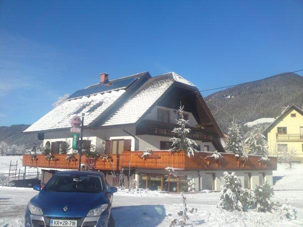 Gostisce Uh- Planica Hotel Rateče Екстериор снимка